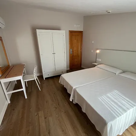 Bahia Pinosol Apartahotel 4*