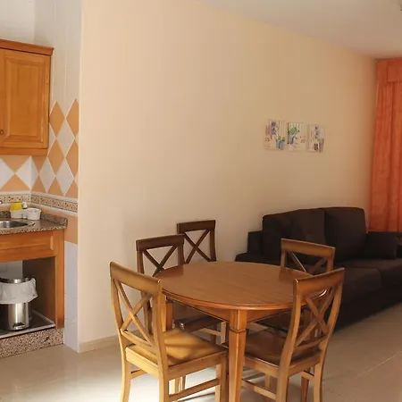 Hotel apartamentowy Bahia Pinosol