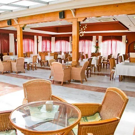 Bahia Pinosol Hotel apartamentowy 4*