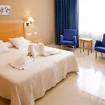 Aparthotel Bahia Pinosol 4*